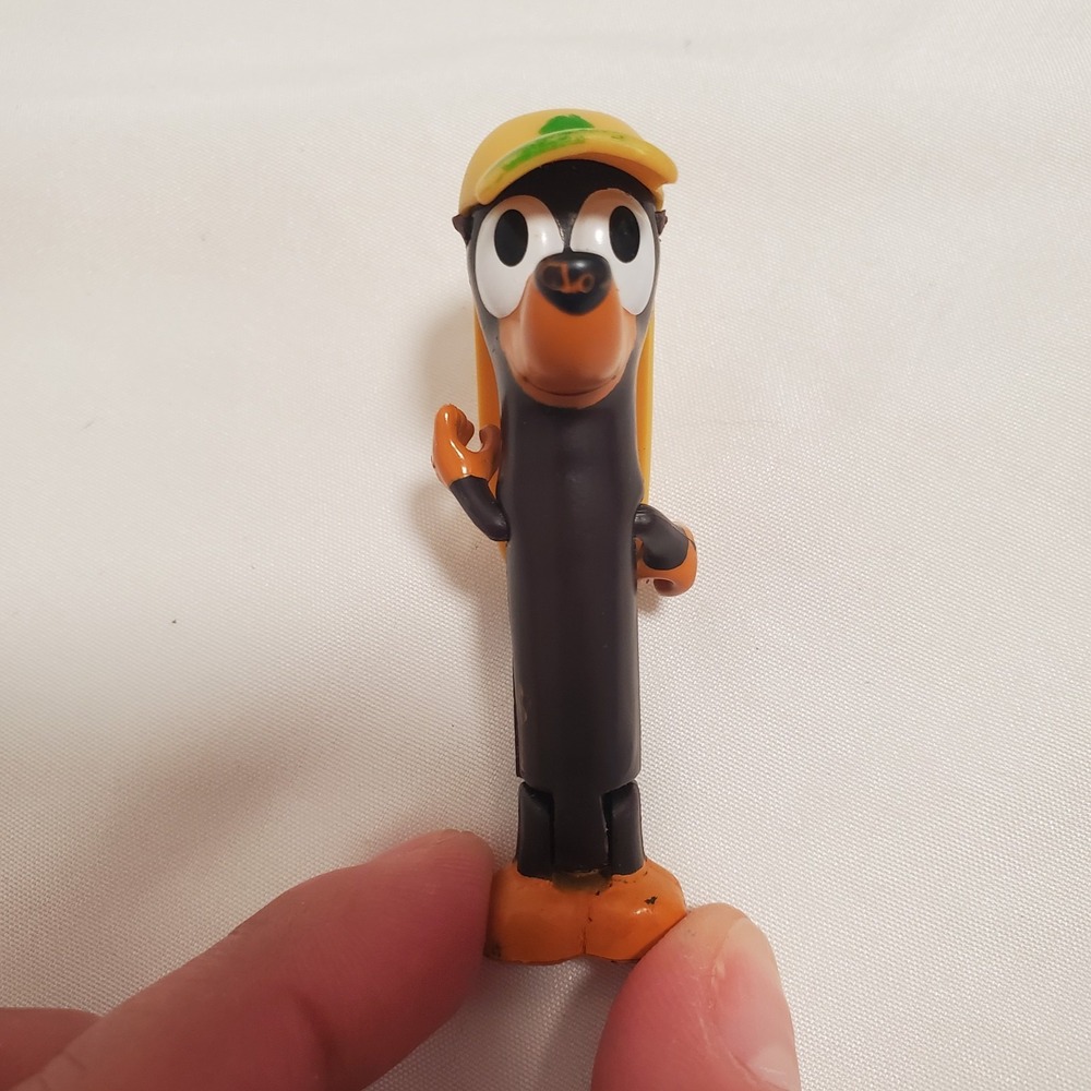 Bluey and Friends Snickers The Weiner Dog Replacement Figure Mates Rare HTF